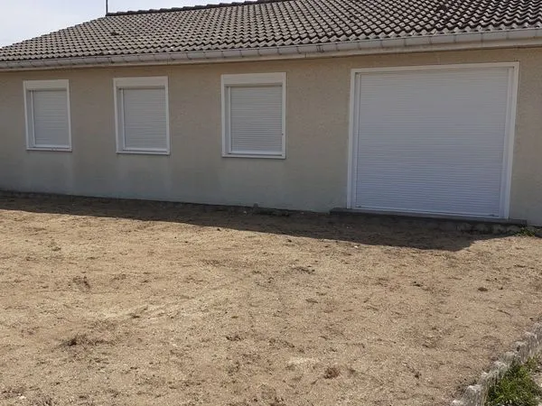 Maison de plain pied à Dieue-sur-Meuse