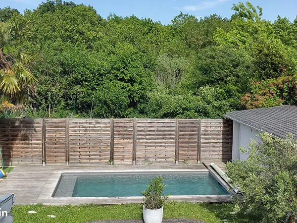 Maison familiale 5 chambres, jardins, piscine, parking, garage, potager - Quartier calme Toulouse Es