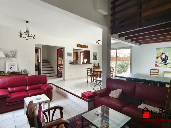 Maison 6 pièces 90 m²