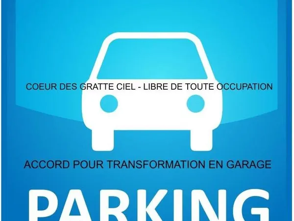 Garage / Parking