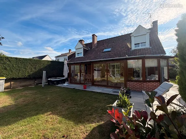 Maison 6 pièces 145 m²