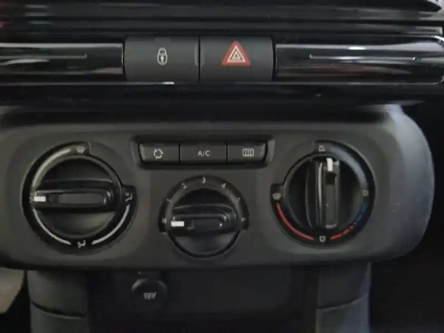 Citroën C3 puretech 83 ch bvm5 — photo 27