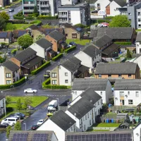 Marché immobilier Cholet 2026 : prix, quartiers et le paradoxe d'une ville où l'appartement ne coûte pas plus cher que la maison — 2 053 €/m² contre 2 016 €/m²