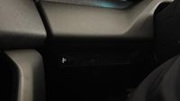 Peugeot 308 1.5 BlueHDi 130ch S&S Allure Pack EAT8 — photo 27