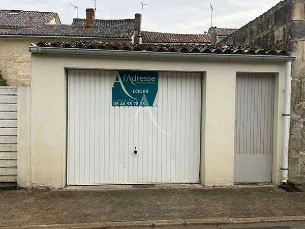Parking 20 m²