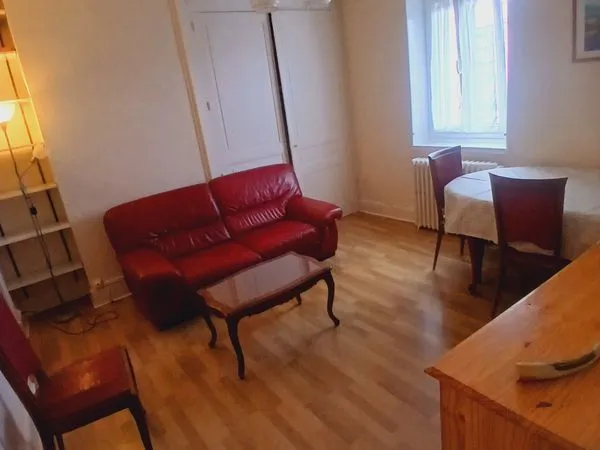 2 pièces meublé à louer