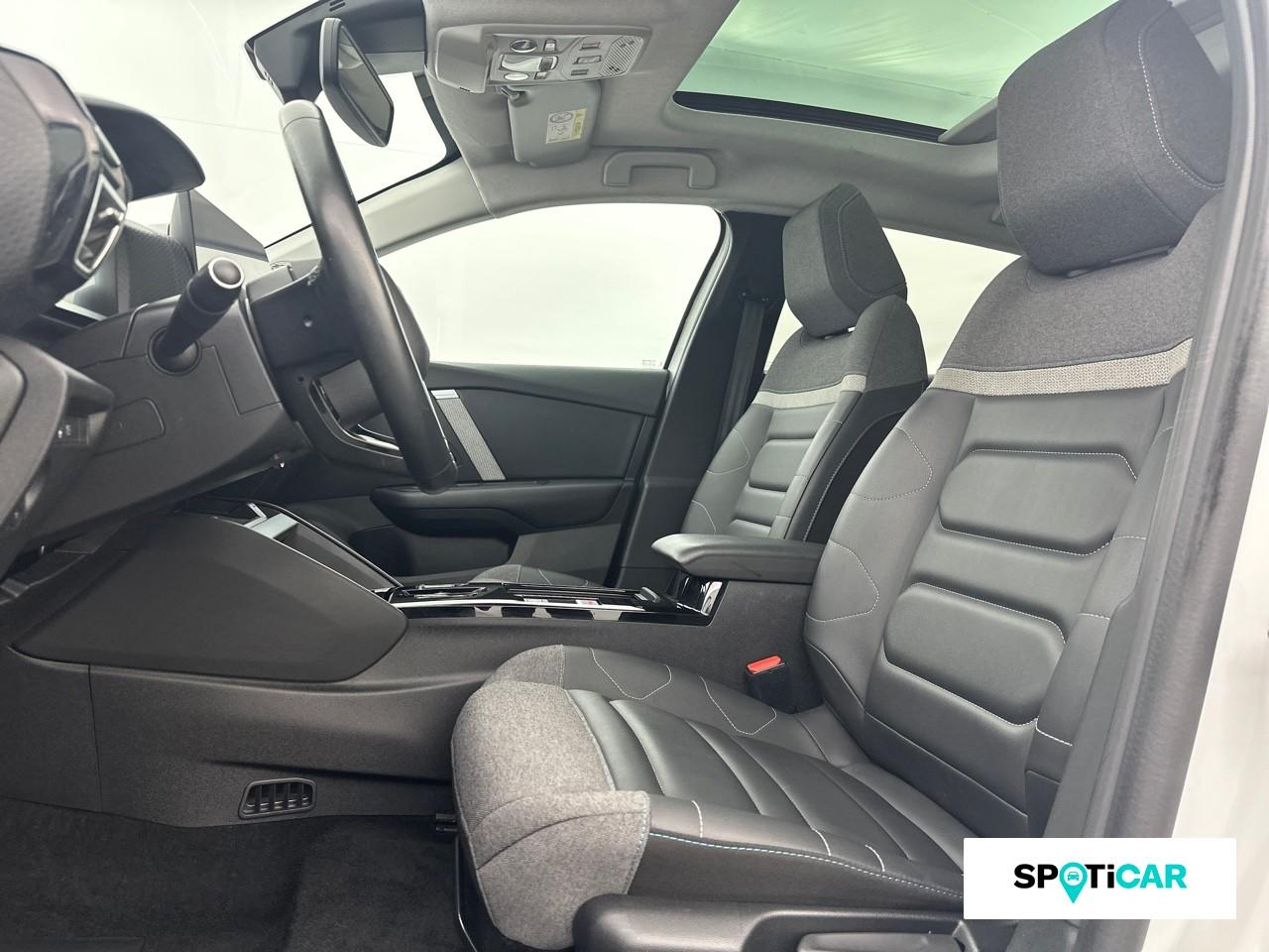 Citroën C4 e-c4 136 ch (100 kw) automatique shine — photo 9