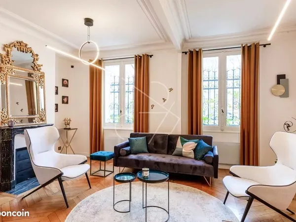 Bureaux 37 m² Paris 7ème