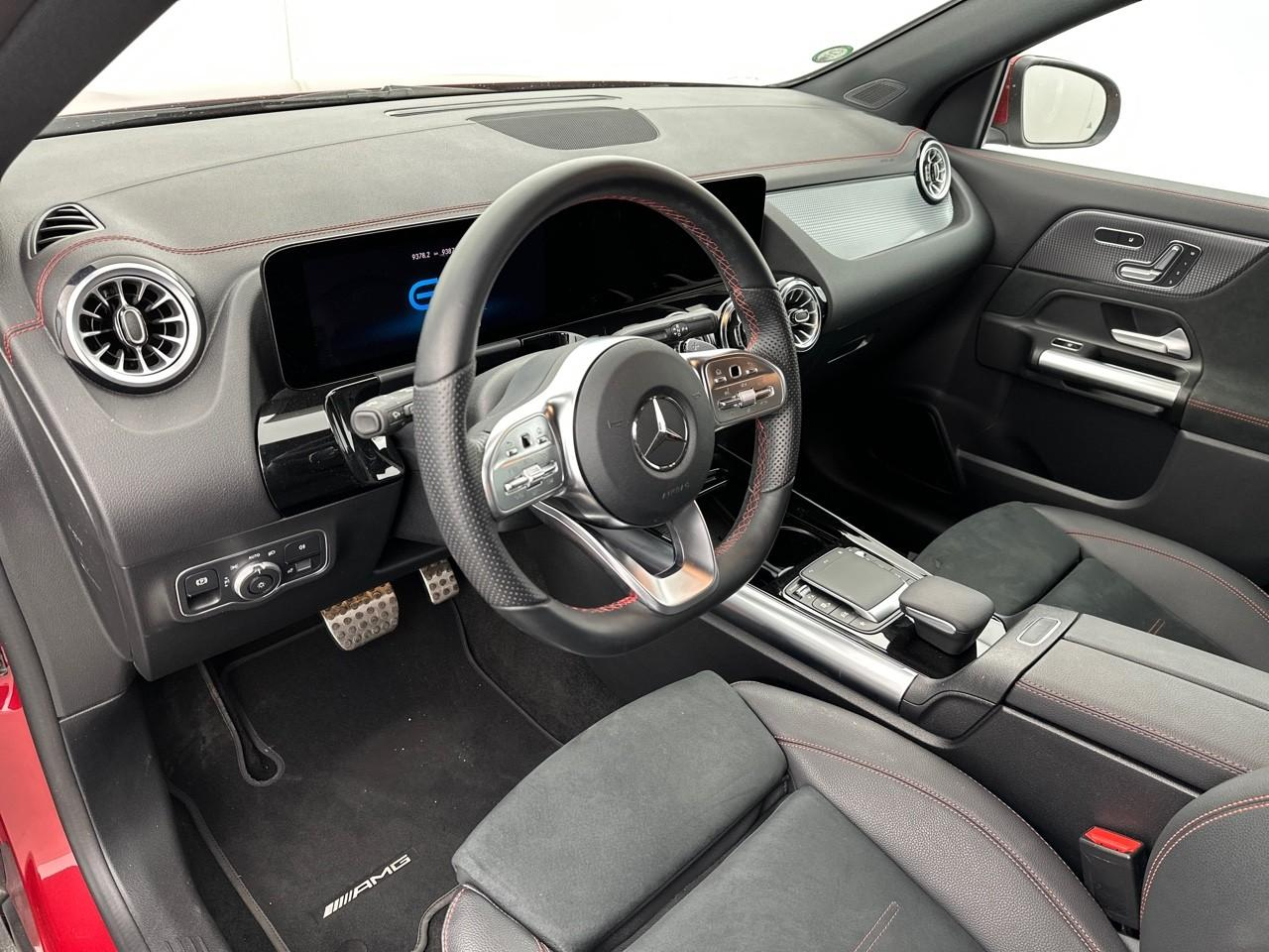 Mercedes Eqa 250+ amg line — photo 8