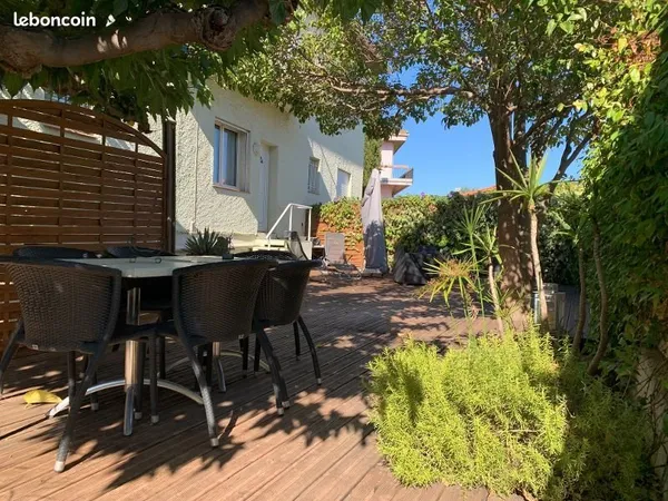 Villa 6 pièces 4 faces 176 m2 habitable