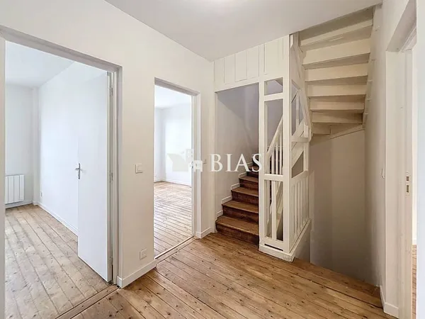 Appartement 6 pièces 136 m²