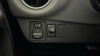 Toyota Yaris 100 VVT-i Dynamic 5p — photo 27