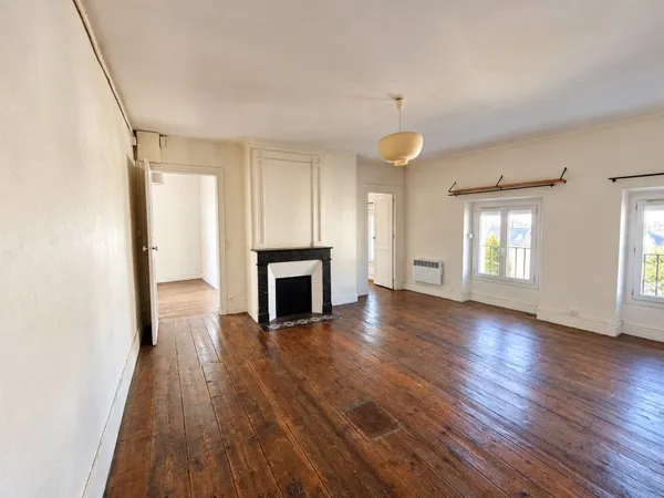 Vends T2/T3 à rafraichir 52m2 - Bordeaux Fondaudège Palais Gallien