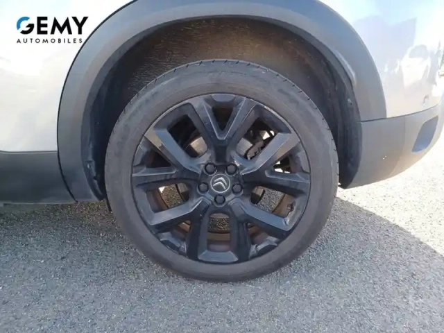 Citroën C5 Aircross hybride rechargeable 225 s&amp;s e-eat8 — photo 11