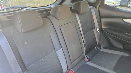 Nissan Qashqai 1.2 DIG-T 115 - N-Connecta – 2018 – 82560 km – Essence – Boîte Manuelle — photo 47