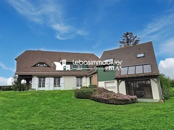 Maison 10 pièces 226 m²