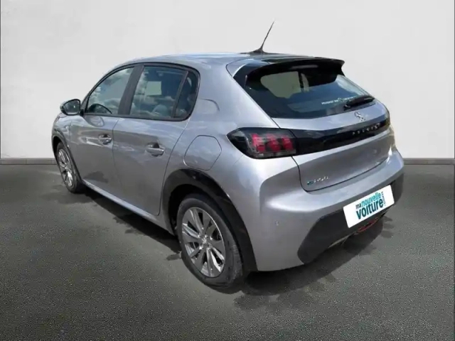 Peugeot 208 electrique 50 kwh 136 — photo 7