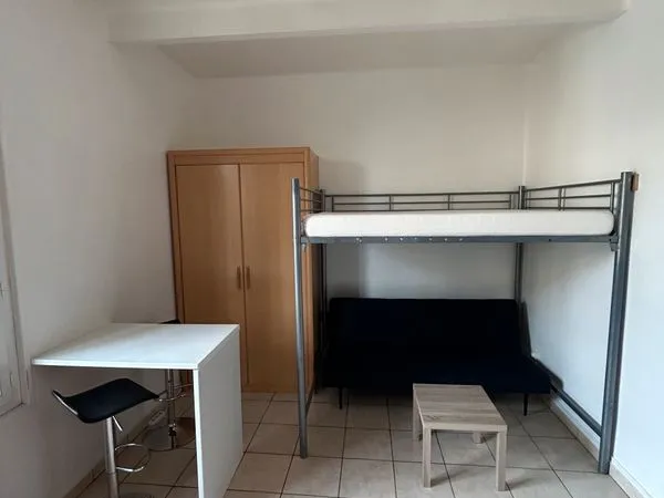 Studio meublé