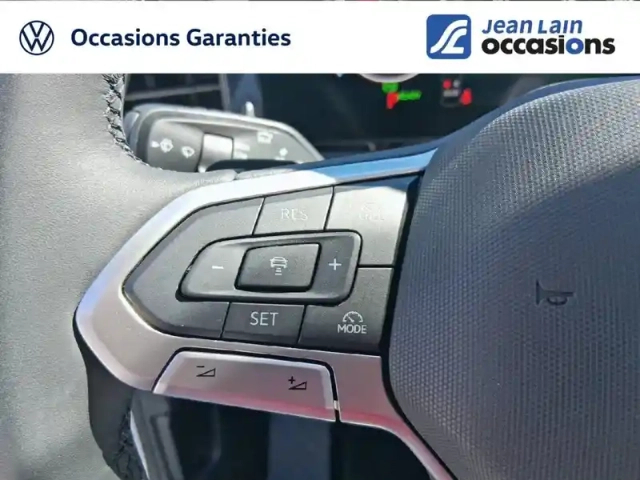 Volkswagen T-Roc 1.5 etsi evo2 hybrid 116 ch dsg7 — photo 17