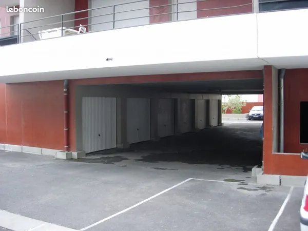 Garage et parking Location Le Pontet 110€