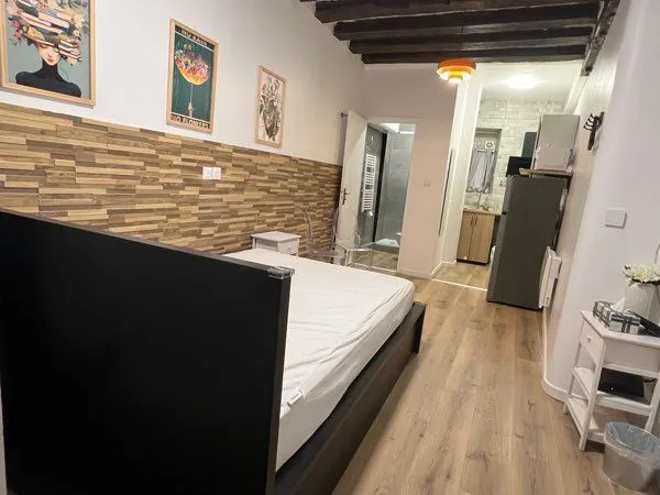 Studio meublé 21 m² rénové - Paris 3e - Châtelet / Marais