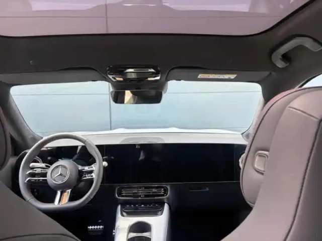 Mercedes Glb 200 amg line — photo 11