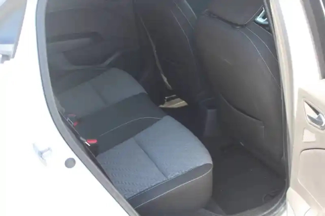 Renault Clio tce 90 — photo 44