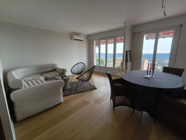 Appartement 3 pièces 82 m²