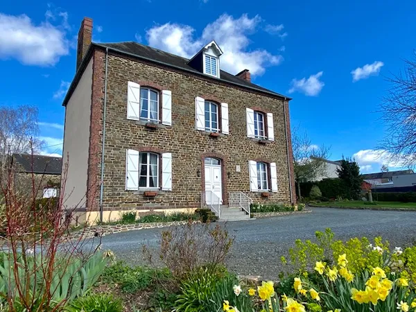 Maison 6 pièces 170 m²