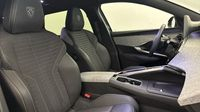 Peugeot 5008 Hybrid 145ch GT e-DCS6 — photo 15