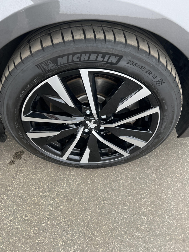 Peugeot 508 SW — photo 37