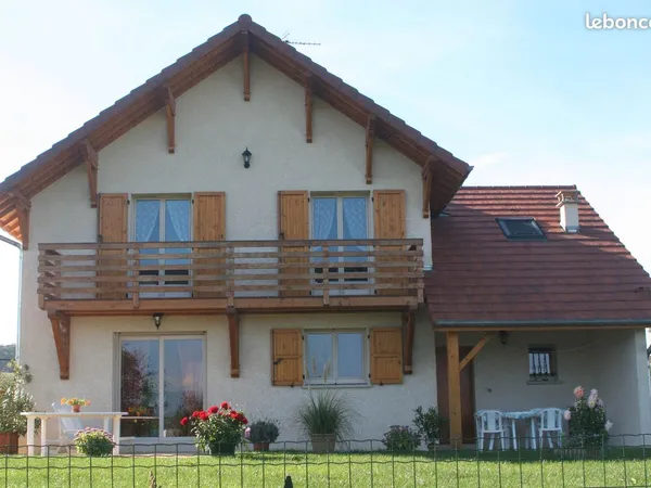 VILLA vue panoramique à LOUER