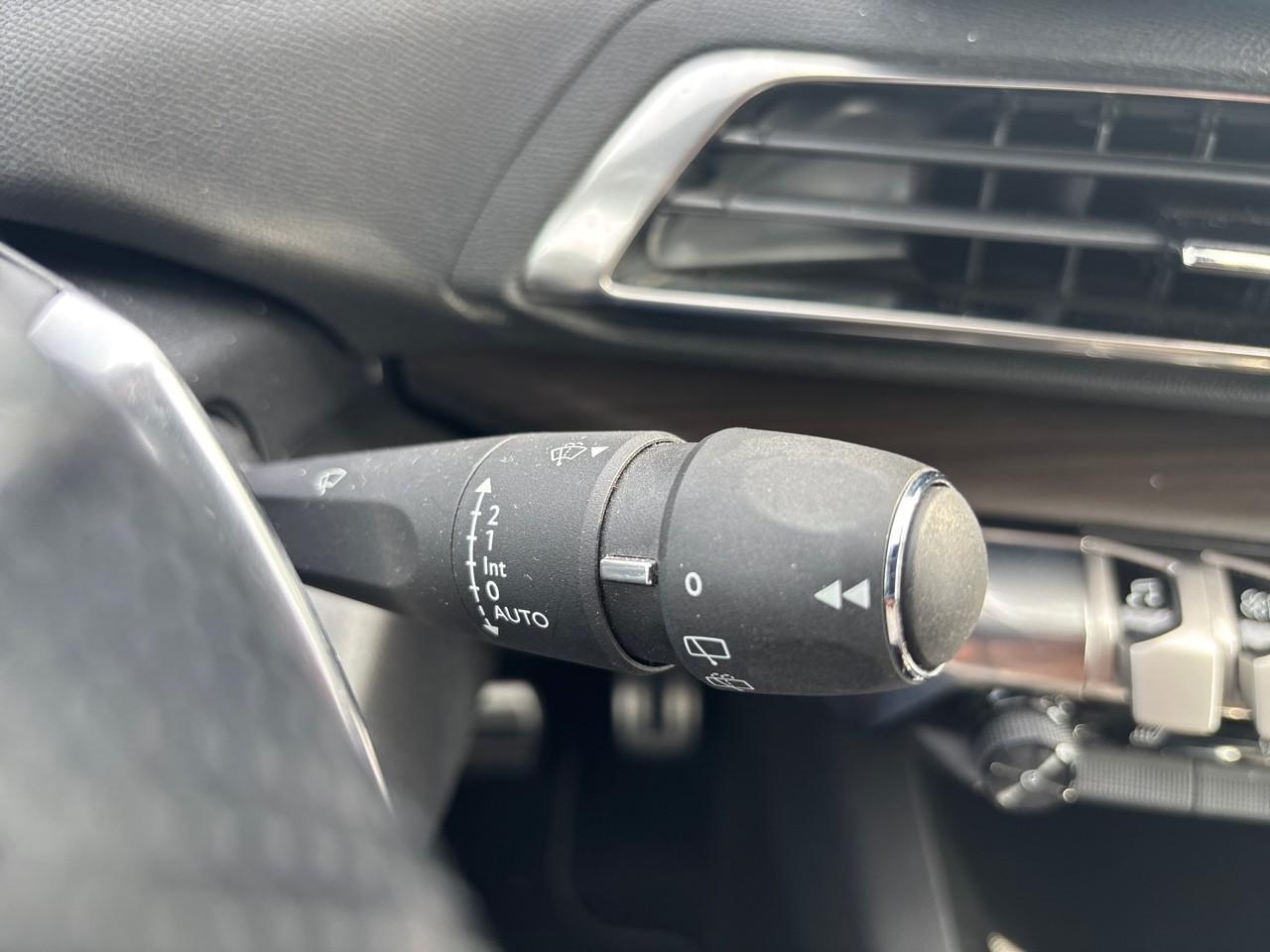 Peugeot 5008 1.2 puretech 130ch s&s gt — photo 26