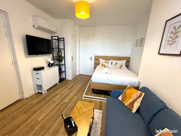 Studio rénové, climatisé et tout équipé