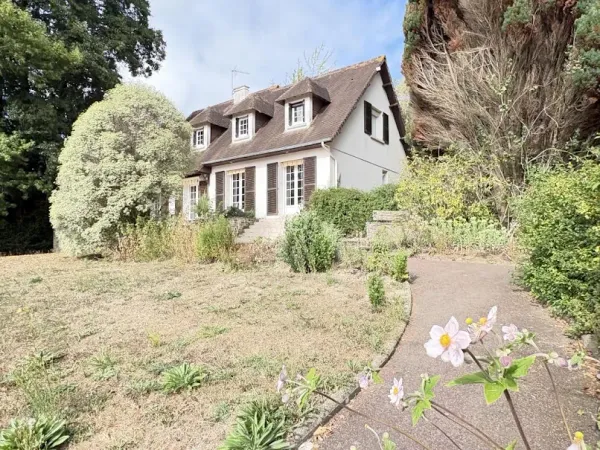 Maison 6 pièces 140 m²