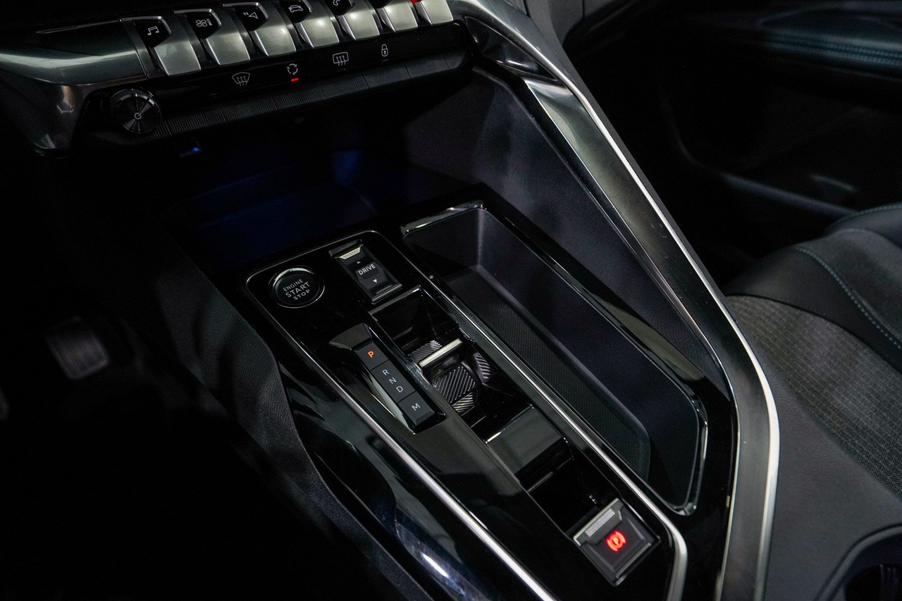 Peugeot 3008 — photo 23