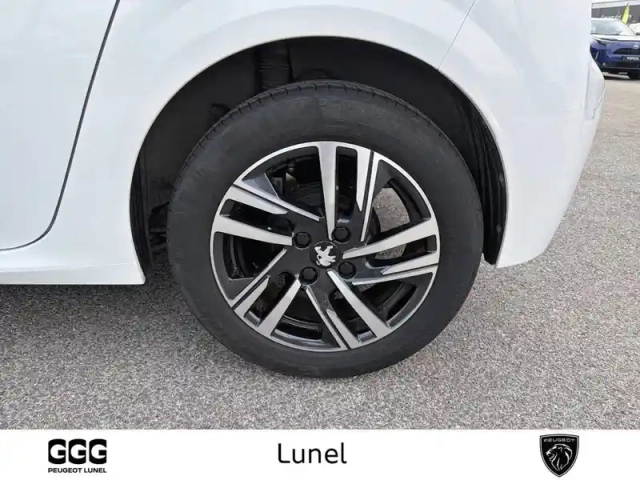 Peugeot 208 puretech 100 s&amp;s bvm6 — photo 11
