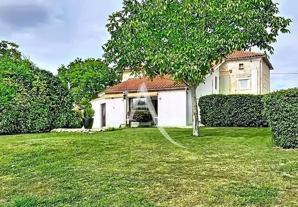 Maison 5 pièces 130 m²