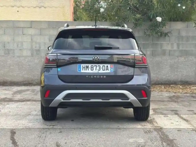Volkswagen T-Cross fl 1.0 tsi 116 ch bvm6 life/life — photo 32