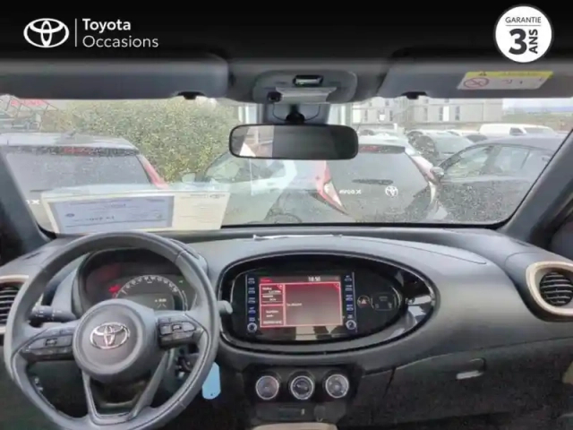Toyota Aygo X 1.0 vvt-i 72ch design — photo 8