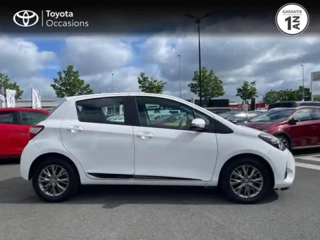 Toyota Yaris 110 vvt-i dynamic cvt 5p — photo 9