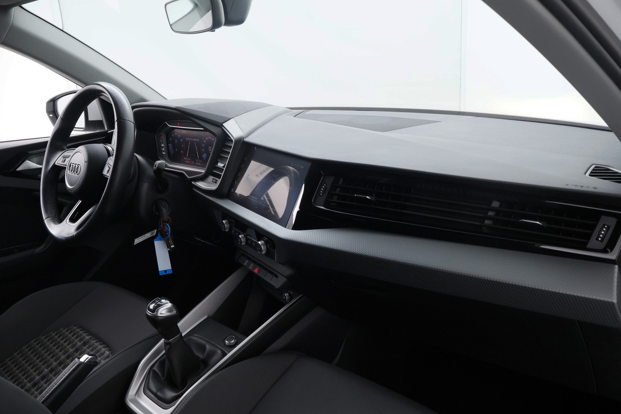 Audi A1 Sportback — photo 30