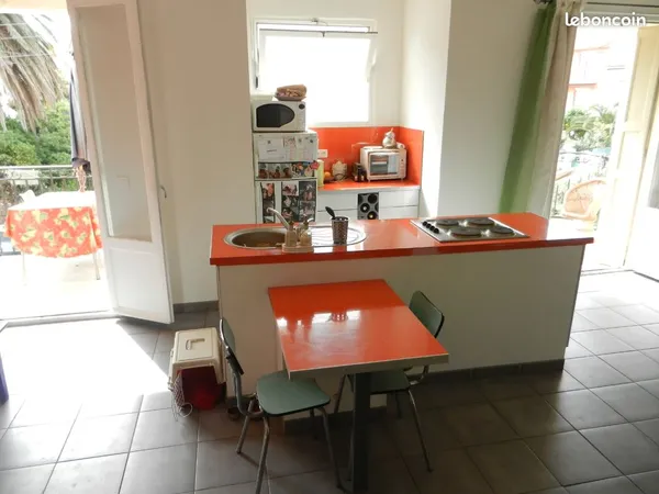 Loft 80 M2 F4 location perpignan avec garage