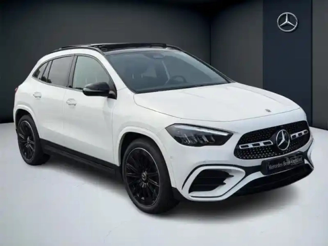 Mercedes Gla 200 d amg line — photo 27