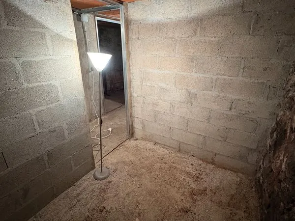 Cave 5m2 très bon état