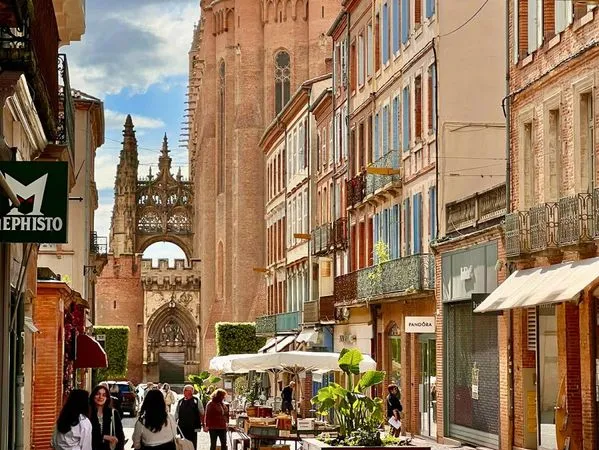 Emplacement numéro 1 au coeur du centre historique d'Albi