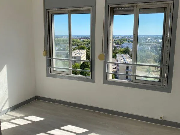 Belle vue Appartement lumineux, T3 53 m² Dijon Quartier Universitaire - 695 mois CC chauffage inclus