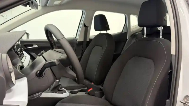 Seat Arona 1.0 tsi 95 ch start/stop bvm5 — photo 14