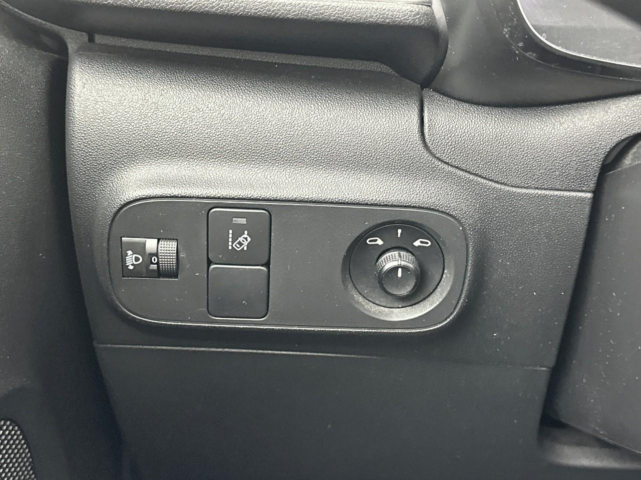Citroën C3 puretech 83 s&s bvm5 you! — photo 16
