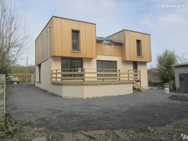 Pavillon 8 pièces 153 m²